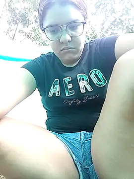 Snapshot of single_kitten chatting on 4, 3, 2026 single kitten online show from 4, 3, 2026