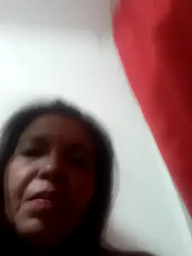 celeste kiss  online show from 8, 3, 2026