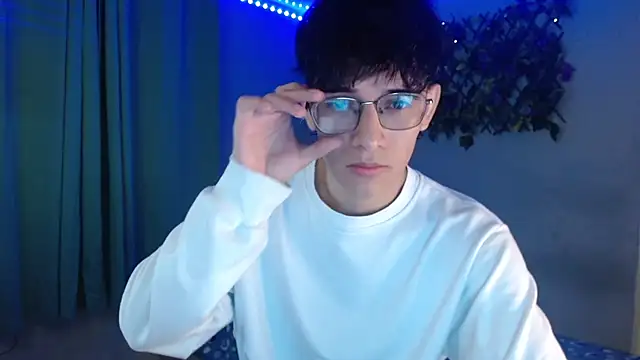 noah millerx online show from 15, 4, 2026