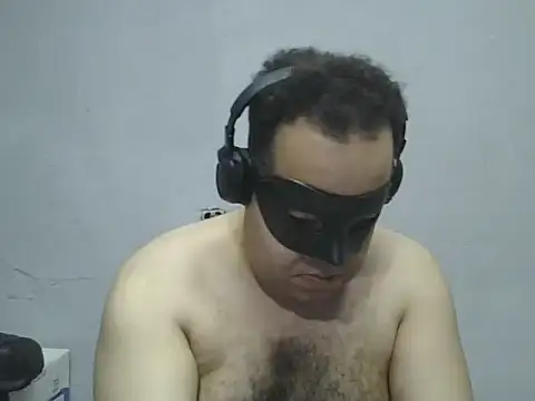 UrsoBissexualPauGrosso online show from 7, 4, 2026