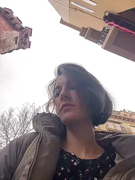 Snapshot of Kamorana chatting on 27, 2, 2026 Kamorana online show from 27, 2, 2026