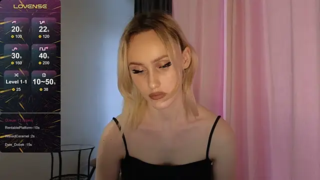 Snapshot of Bella_Villen chatting on 6, 3, 2026 Bella Villen online show from 6, 3, 2026