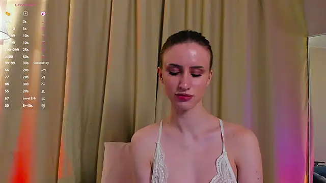 EllieRough online show from 15, 4, 2026