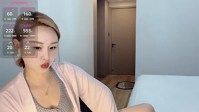 Snapshot of xiaolu-686 chatting on 6, 5, 2026 xiaolu-686 online show from 6, 5, 2026