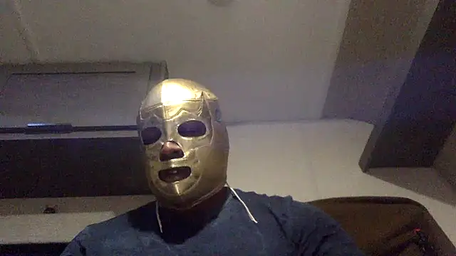 Snapshot of HotRod40 chatting on 1, 3, 2026 HotRod40 online show from 1, 3, 2026