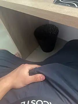 cerdito19years online show from 26, 2, 2026