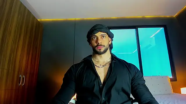 massimo visconti online show from 28, 3, 2026