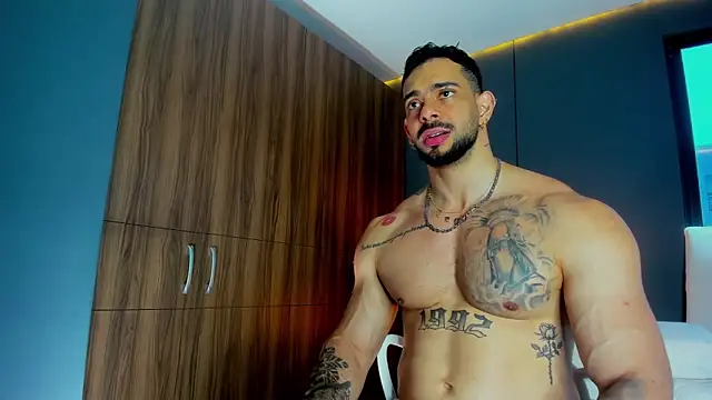 massimo visconti online show from 15, 4, 2026