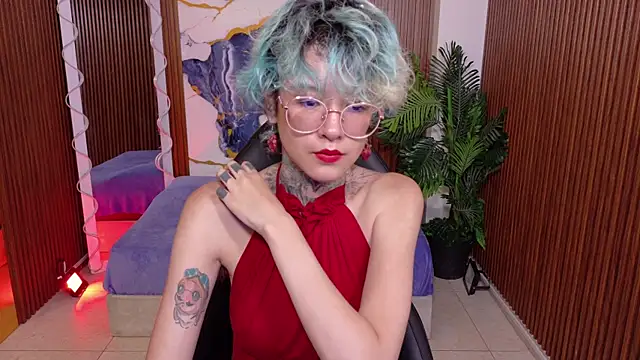 Lyra tay online show from 31, 5, 2026
