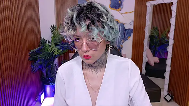 Lyra tay online show from 21, 7, 2026