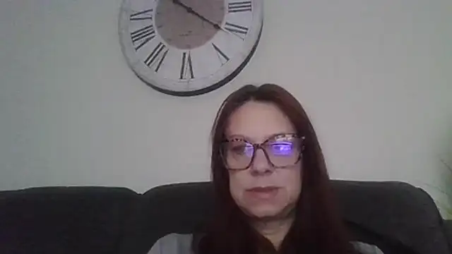 Cara-CurvyUK online show from 5, 3, 2026