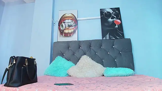 Snapshot of Ebonny_Brown chatting on 27, 2, 2026 Ebonny Brown online show from 27, 2, 2026