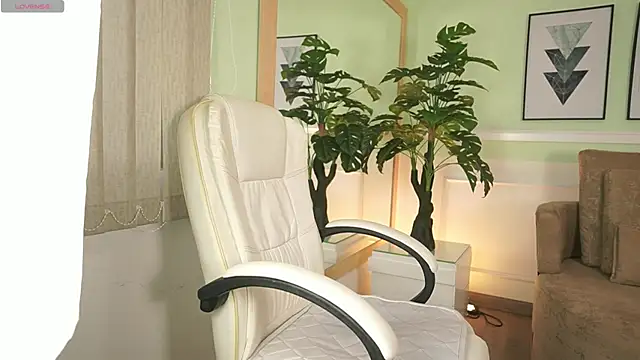 MandyCollins online show from 4, 3, 2026