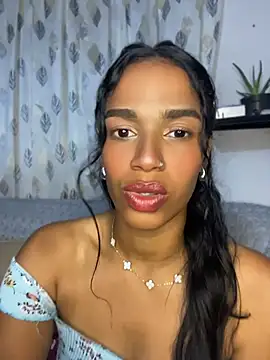 Snapshot of FlorSalvaje_ chatting on 13, 7, 2026 FlorSalvaje online show from 13, 7, 2026
