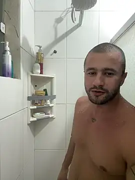 Snapshot of Romaninho chatting on 16, 4, 2026 Romaninho online show from 16, 4, 2026