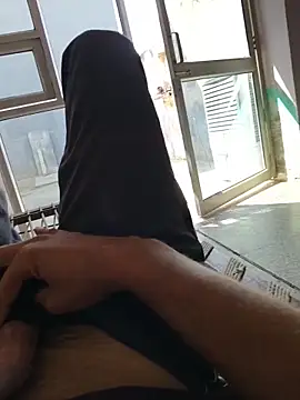 shybullggn online show from 28, 2, 2026