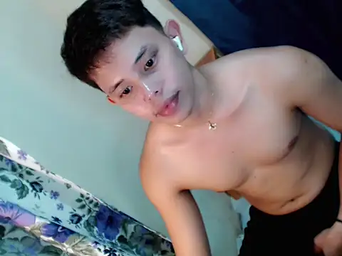 Snapshot of Baby_Maxxx chatting on 14, 7, 2026 Baby Maxxx online show from 14, 7, 2026
