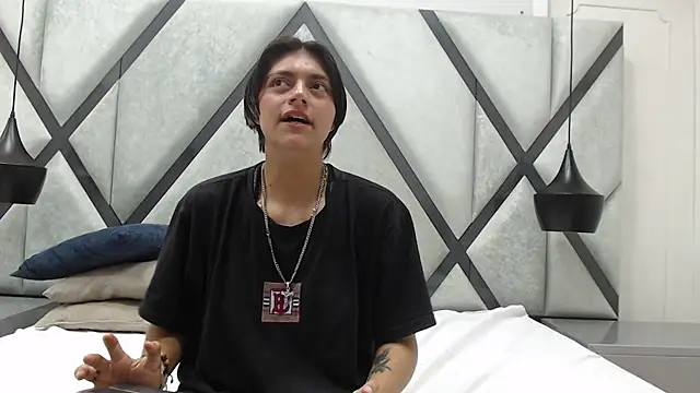 Scarlett Millerr online show from 27, 2, 2026