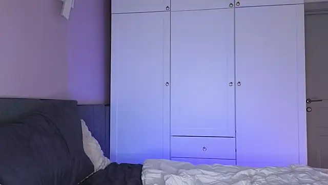 AliceTease online show from 30, 6, 2026