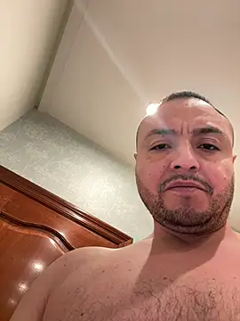 alexandeerr1986 online show from 2, 6, 2026