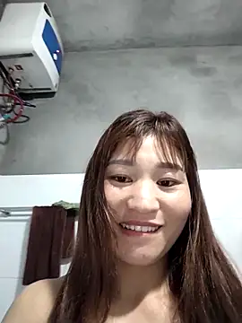 Snapshot of Lilinn_ chatting on 4, 3, 2026 Lilinn online show from 4, 3, 2026