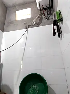 Snapshot of Lilinn_ chatting on 6, 4, 2026 Lilinn online show from 6, 4, 2026