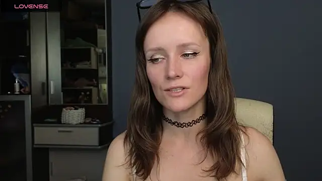 Snapshot of Tender_Swan chatting on 13, 5, 2026 Tender Swan online show from 13, 5, 2026