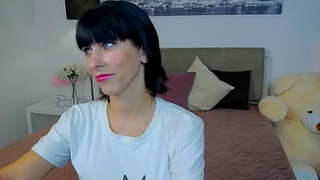 HeidieRaven online show from 13, 4, 2026