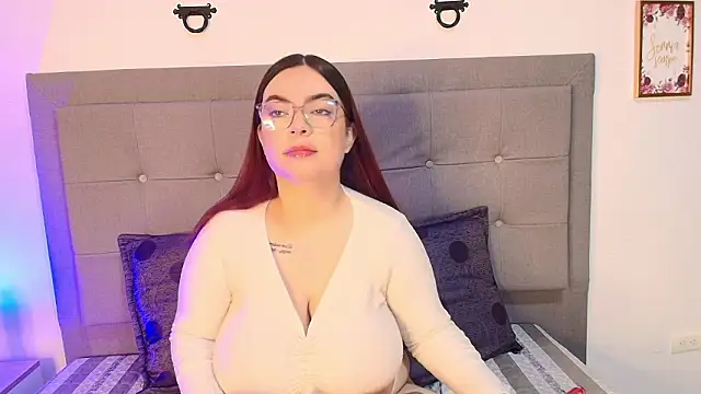 Kiara noirr online show from 28, 3, 2026