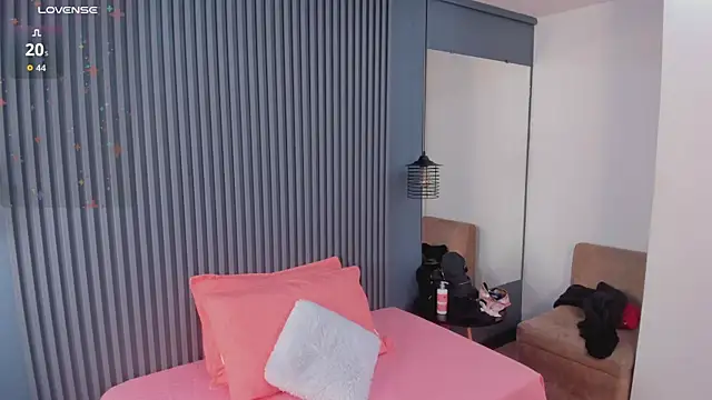 SusanaBell  online show from 6, 4, 2026