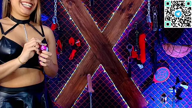 bellatrix mistres bdsm online show from 14, 5, 2026