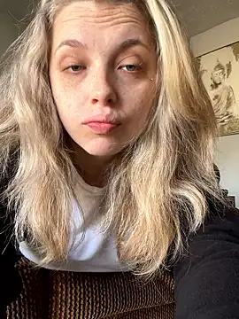 imkhloe online show from 9, 3, 2026