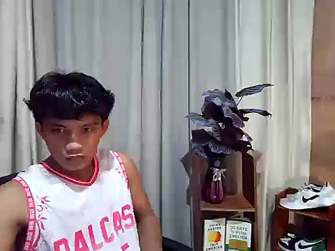 Snapshot of marksurelyhard chatting on 5, 3, 2026 marksurelyhard online show from 5, 3, 2026