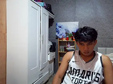 Snapshot of marksurelyhard chatting on 5, 5, 2026 marksurelyhard online show from 5, 5, 2026