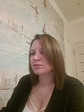 LaraHarper online show from 29, 3, 2026