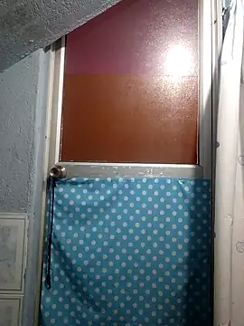 Babyfull lips online show from 27, 3, 2026