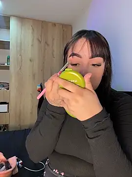 Encore Angel online show from 15, 4, 2026