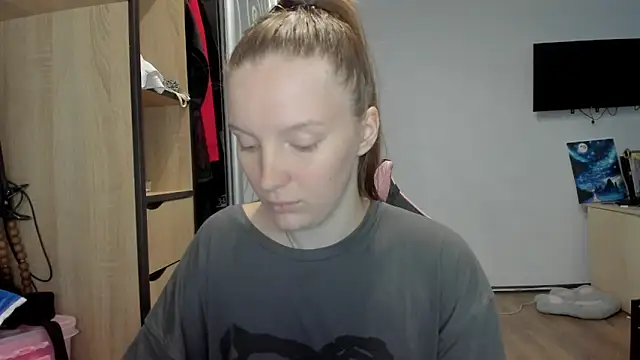 Mary Blu online show from 1, 10, 2025