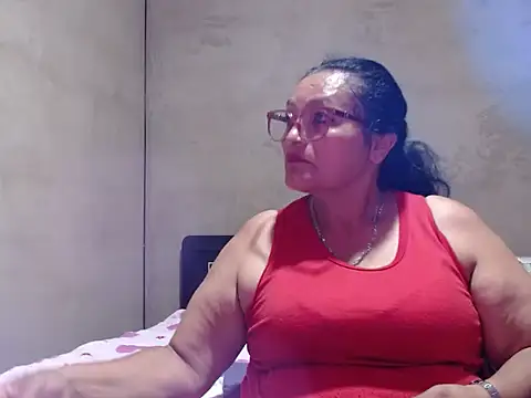 Snapshot of _BellaNocturna chatting on 12, 5, 2026 BellaNocturna online show from 12, 5, 2026