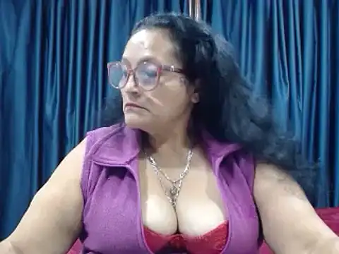 Snapshot of _BellaNocturna chatting on 11, 6, 2026 BellaNocturna online show from 11, 6, 2026