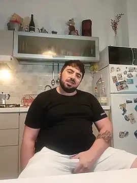 Snapshot of bear_skinny chatting on 6, 7, 2026 bear skinny online show from 6, 7, 2026