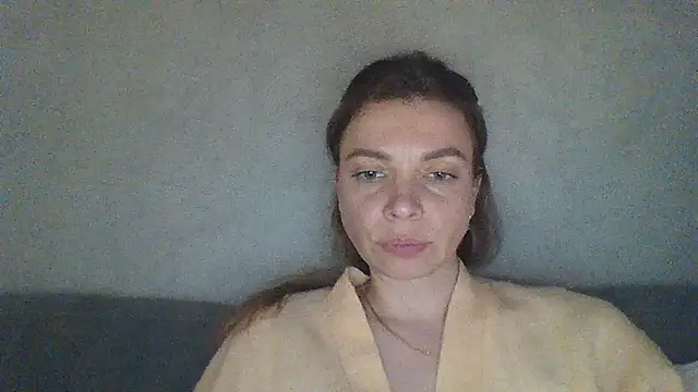 Luna2547 online show from 7, 4, 2026