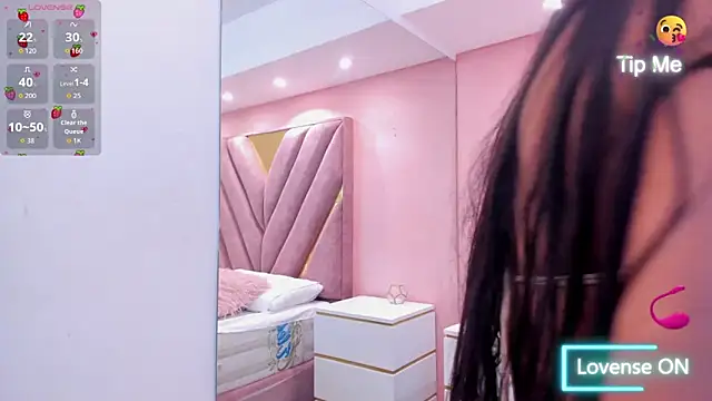 chloe larson online show from 8, 4, 2026