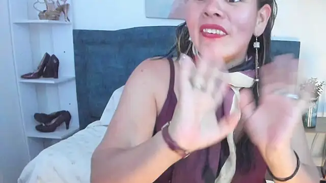 KiaraXMilf online show from 7, 3, 2026