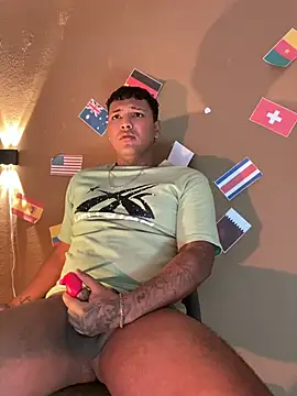 Snapshot of Axell_king07 chatting on 5, 7, 2026 Axell king07 online show from 5, 7, 2026