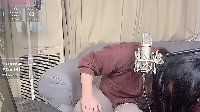 Tavie1744 online show from 13, 3, 2026