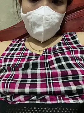 Layla 2x online show from 3, 3, 2026