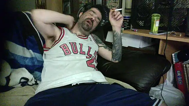 Snapshot of KinkyTOMan chatting on 8, 6, 2026 KinkyTOMan online show from 8, 6, 2026