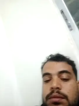 GluttingEmail online show from 7, 3, 2026