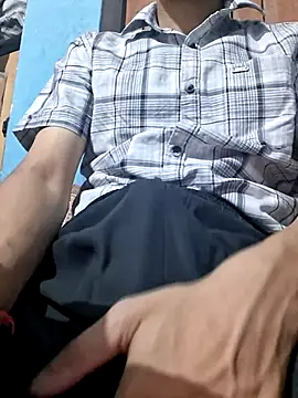 sexypenisboy online show from 23, 4, 2026